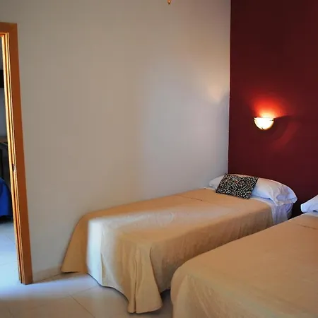 Sant Jordi Hotell 2*