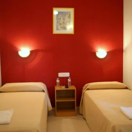 Hotel Sant Jordi Segur de Calafell