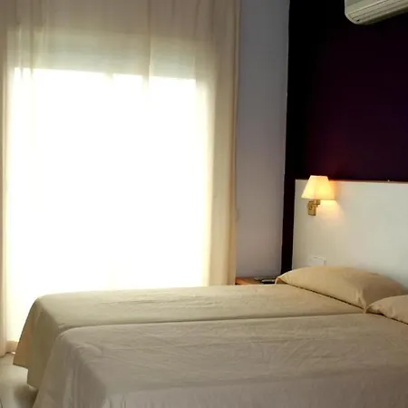 Hotel Sant Jordi 2*